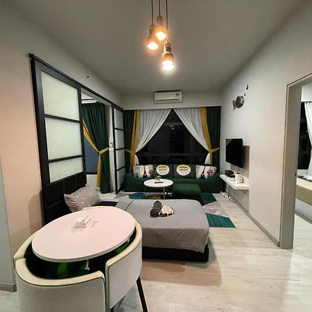 Mlh Designer Suites @ Jesselton Quay Citypads Кота-Кинабалу Экстерьер фото